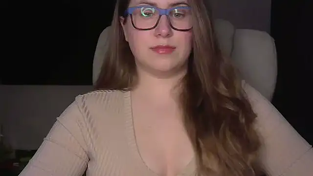 SeasonalSomeone online show from 03/15/26, 11:33