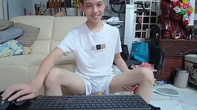 andrewooi online show from 01/04/25, 06:30