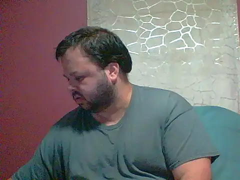 Snapshot of Strongbutgentle36 chatting on 11/06/25, 06:58 Strongbutgentle36 online show from 11/06/25, 06:58