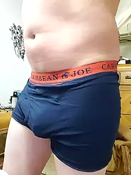 Snapshot of MaddyC6992 chatting on 02/23/25, 07:00 MaddyC6992 online show from 02/23/25, 07:00