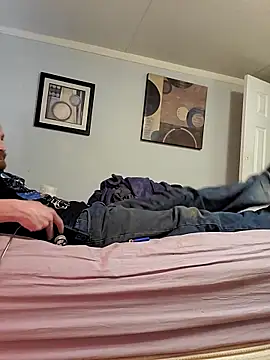 Snapshot of MaddyC6992 chatting on 03/01/25, 09:48 MaddyC6992 online show from 03/01/25, 09:48