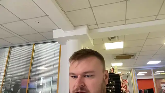 fmodel online show from 12/05/25, 09:51