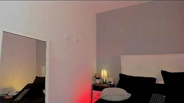 NataliaBuiles online show from 05/12/26, 11:40
