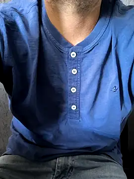 Leo Big online show from 02/27/25, 01:38