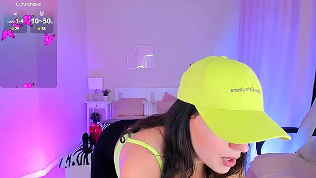 Snapshot of HelenaRegal chatting on 01/31/25, 01:56 HelenaRegal online show from 01/31/25, 01:56