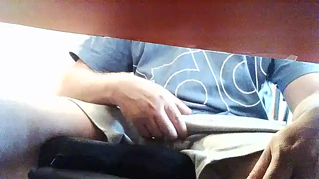 opreatiby online show from 04/12/26, 03:50