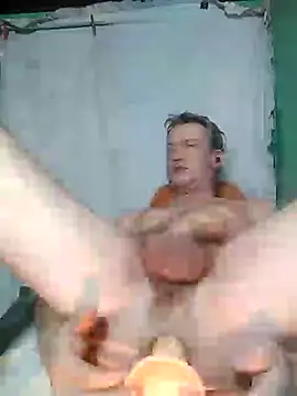 Alvaro2017 online show from 05/26/26, 06:20