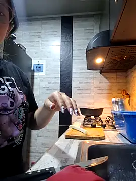 linda-schmidt online show from 12/16/25, 01:21