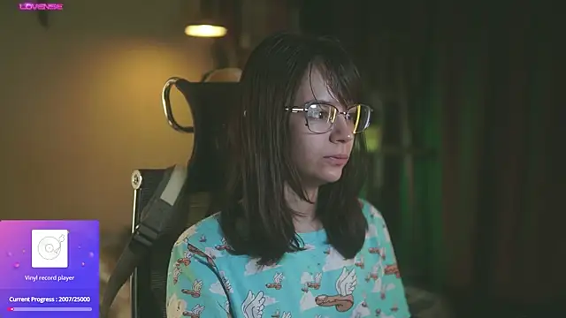 alyssa sweet online show from 10/03/25, 04:31