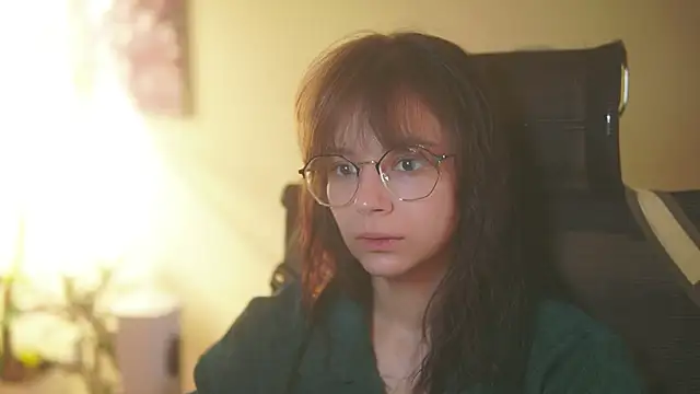 alyssa sweet online show from 11/11/25, 05:40