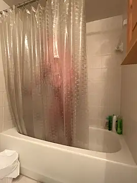 Snapshot of bigpru chatting on 12/01/24, 05:57 bigpru online show from 12/01/24, 05:57