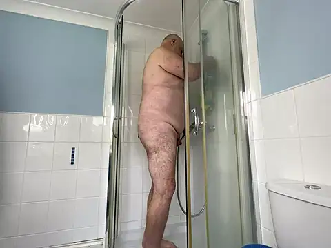 Snapshot of bigpru chatting on 12/25/24, 10:39 bigpru online show from 12/25/24, 10:39