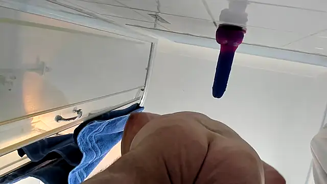 Snapshot of bigpru chatting on 03/01/25, 06:43 bigpru online show from 03/01/25, 06:43