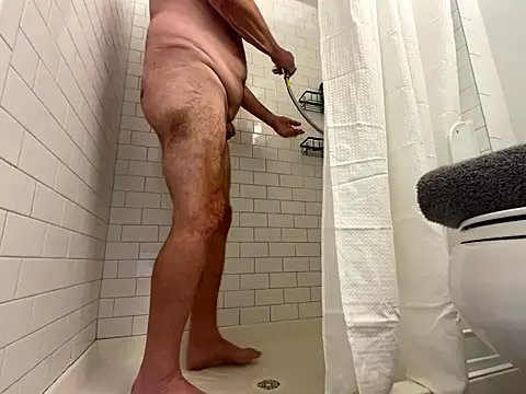 Snapshot of bigpru chatting on 10/18/25, 04:41 bigpru online show from 10/18/25, 04:41