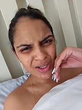 Snapshot of DirtySnowball69 chatting on 12/10/24, 10:17 DirtySnowball69 online show from 12/10/24, 10:17