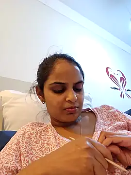 Snapshot of DirtySnowball69 chatting on 12/17/24, 07:04 DirtySnowball69 online show from 12/17/24, 07:04