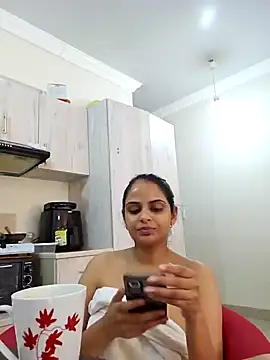 Snapshot of DirtySnowball69 chatting on 01/14/25, 02:11 DirtySnowball69 online show from 01/14/25, 02:11