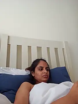 Snapshot of DirtySnowball69 chatting on 03/01/25, 07:41 DirtySnowball69 online show from 03/01/25, 07:41