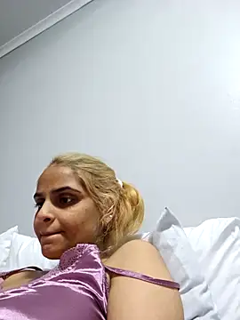 Snapshot of DirtySnowball69 chatting on 09/26/25, 06:56 DirtySnowball69 online show from 09/26/25, 06:56