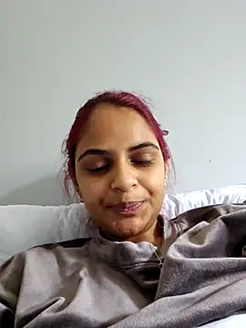 Snapshot of DirtySnowball69 chatting on 10/17/25, 09:34 DirtySnowball69 online show from 10/17/25, 09:34