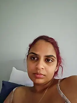 Snapshot of DirtySnowball69 chatting on 10/18/25, 02:18 DirtySnowball69 online show from 10/18/25, 02:18