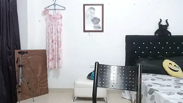 venuz mendoza20 online show from 04/14/26, 01:28