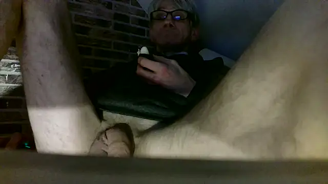 Snapshot of InMeinenMund chatting on 12/02/24, 10:34 InMeinenMund online show from 12/02/24, 10:34