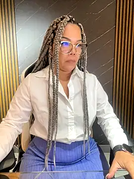 KellyBrooklyn  online show from 10/15/25, 01:11