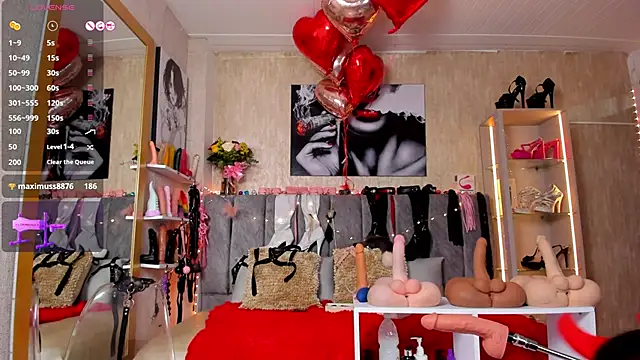 Snapshot of deepthroatlatina chatting on 02/16/25, 07:59 deepthroatlatina online show from 02/16/25, 07:59