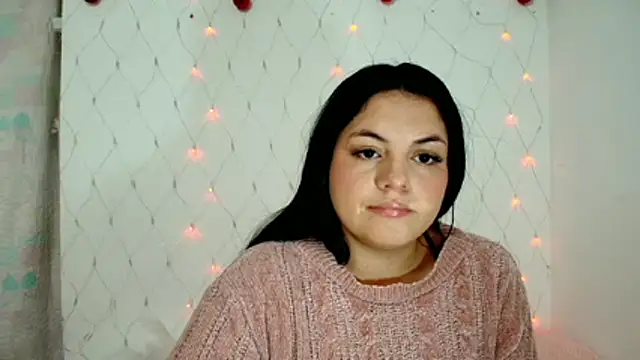 Snapshot of Anal_Milky_Momma chatting on 12/14/25, 06:45 Anal Milky Momma online show from 12/14/25, 06:45