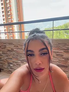 emma andrew1 online show from 11/22/25, 04:06