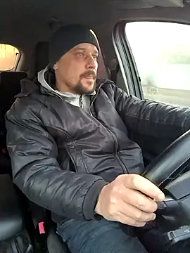 DanielOhCool online show from 02/13/25, 02:52