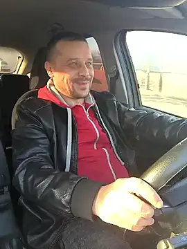 DanielOhCool online show from 03/07/25, 02:01