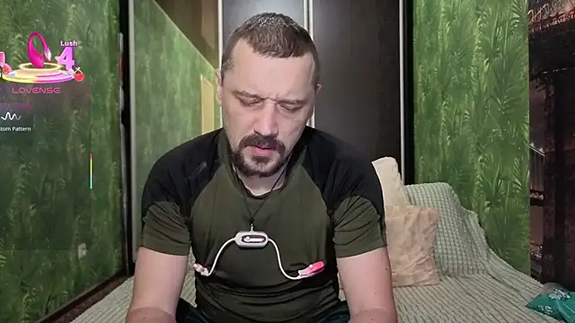 DanielOhCool online show from 10/11/25, 07:07