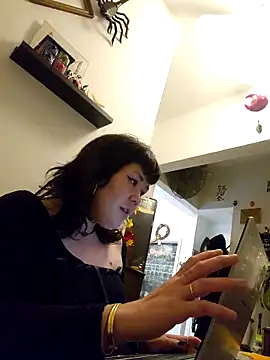 missemi online show from 04/22/26, 05:21