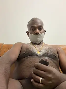 strongguyindia online show from 01/31/26, 08:18