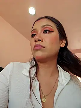 Snapshot of DORYY chatting on 04/19/26, 04:39 DORYY online show from 04/19/26, 04:39
