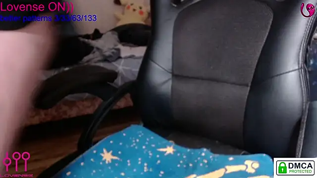 Snapshot of sweet_cute_cat chatting on 02/25/25, 06:20 sweet cute cat online show from 02/25/25, 06:20