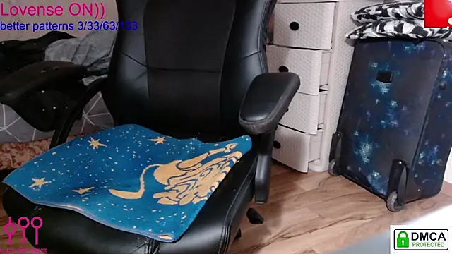 Snapshot of sweet_cute_cat chatting on 03/22/25, 06:03 sweet cute cat online show from 03/22/25, 06:03