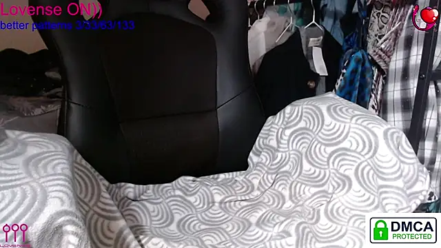 Snapshot of sweet_cute_cat chatting on 11/08/25, 05:45 sweet cute cat online show from 11/08/25, 05:45