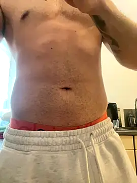 Snapshot of bestofsex99 chatting on 12/16/25, 11:04 bestofsex99 online show from 12/16/25, 11:04