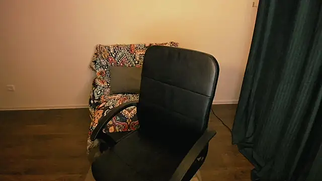 Angelaroberti3 online show from 03/08/26, 07:50