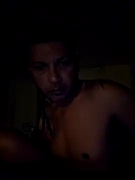 Snapshot of tropikboy chatting on 09/19/25, 09:43 tropikboy online show from 09/19/25, 09:43