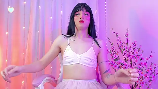 rosseblondee online show from 12/22/25, 08:28