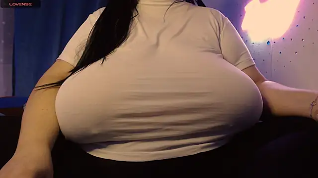 SenzualHotM online show from 02/22/25, 09:26