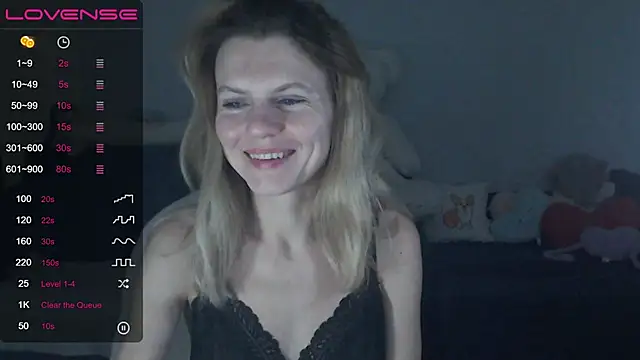 Snapshot of night_is_dark chatting on 12/22/24, 12:07 night is dark online show from 12/22/24, 12:07