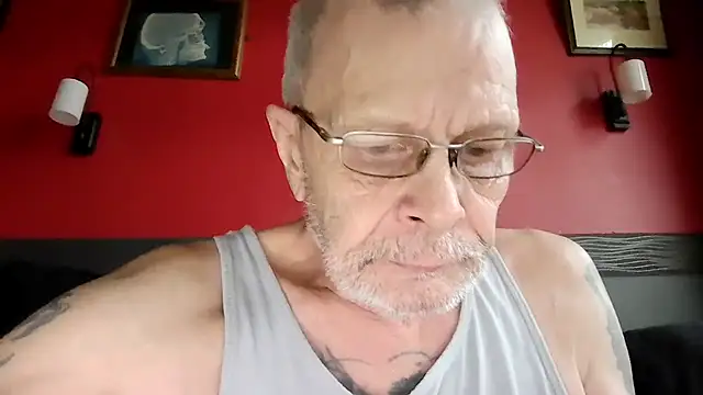 megabustyangela online show from 04/03/26, 05:00