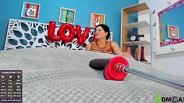 Snapshot of valerie_lya chatting on 03/08/25, 08:14 valerie lya online show from 03/08/25, 08:14