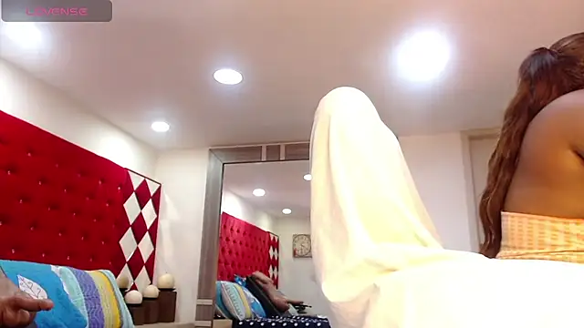 TamyJhonson online show from 11/19/25, 01:00