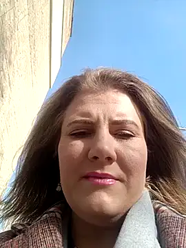 Snapshot of LizaCakes chatting on 03/06/25, 12:30 LizaCakes online show from 03/06/25, 12:30